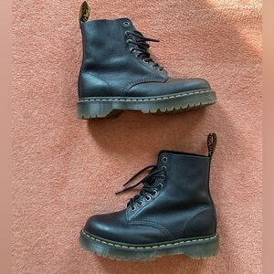 Dr. Martens 1460 Pascal Bex - barely used, EUC